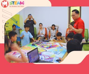 hoc-lap-trinh-robot-cho-tre-loi-ich-1